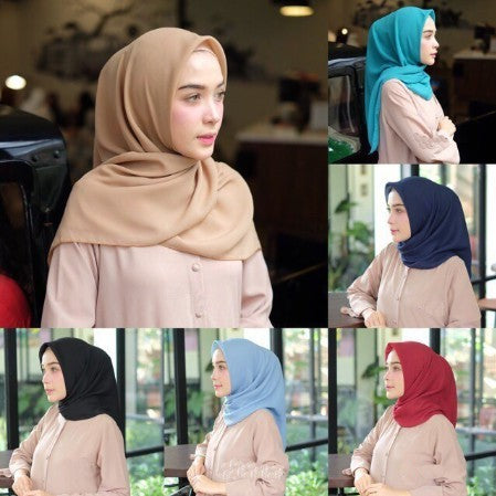 HIJAB SEGIEMPAT BELLA SQUARE (ISI 3 PCS)