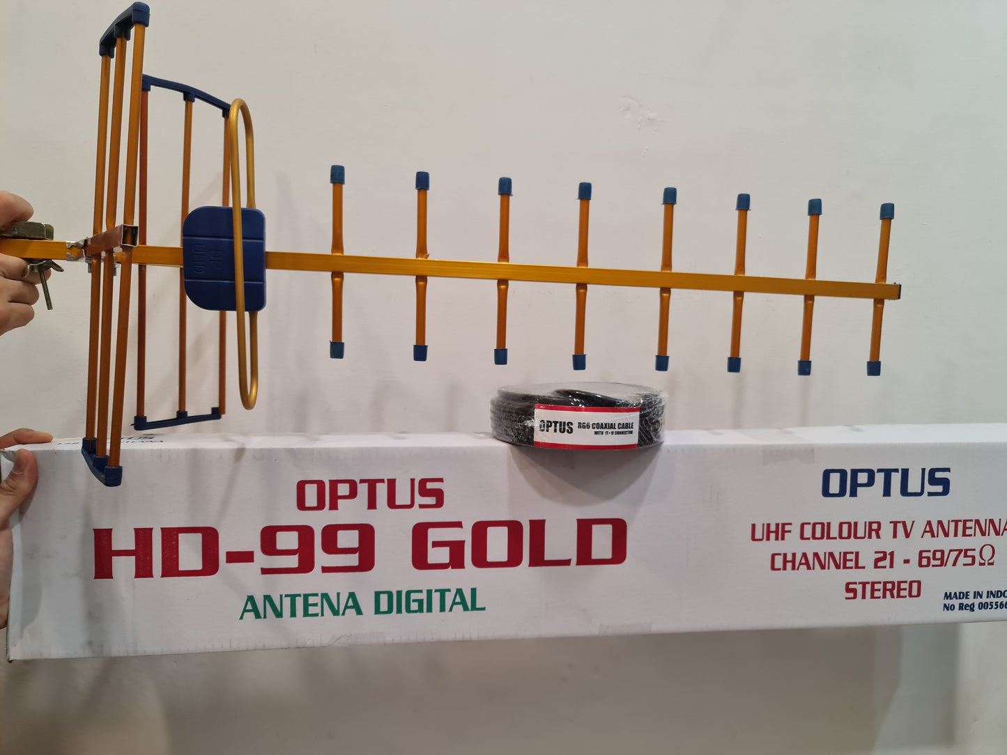 HD99 GOLD ANTENNA (+15Y CABLE)
