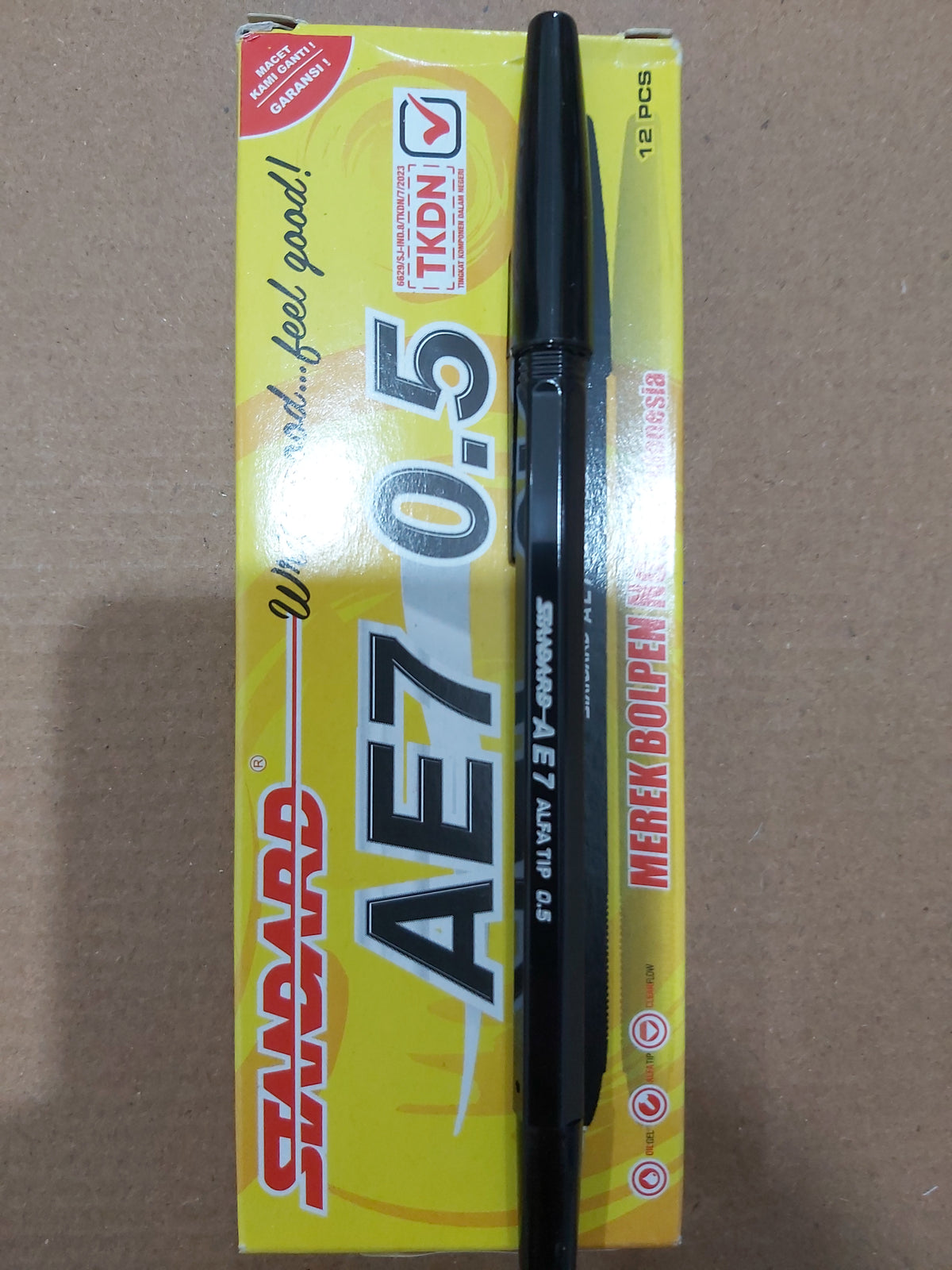 Standard Pulpen AE7 0,5 mm Hitam Paket 12/36 Pcs
